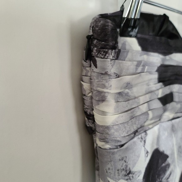 LAUNDRY by Shelli Segal Abstract Print Strapless Silk Mini Dress Sz 2 Black Gray - Picture 9 of 10